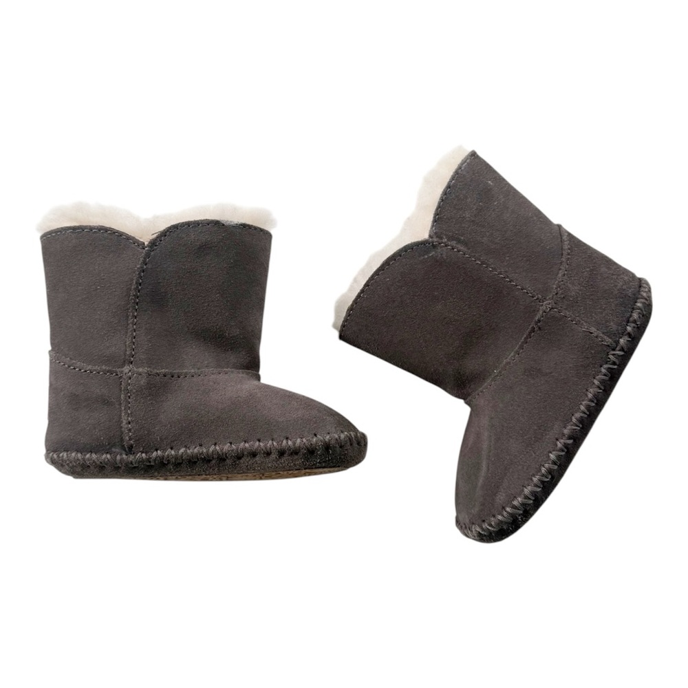 UGG Boots Infant size 2/3